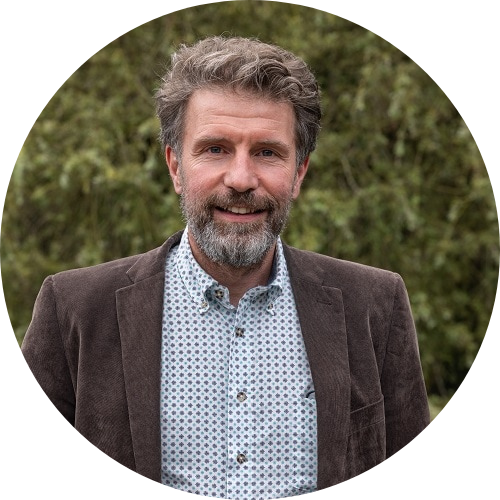 Dr. Alan Ralston (dagvoorzitter)