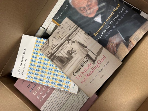 Boom staat op de Utrechtste Boekenmarkt