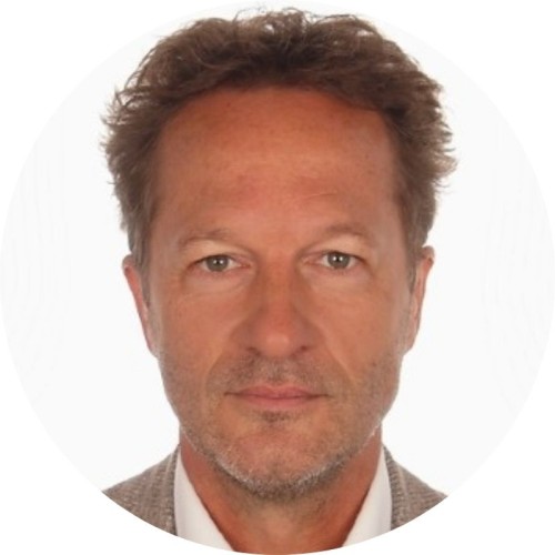 Prof.dr. Rogier Hoenders