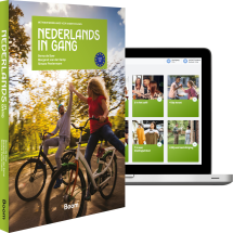 Boek + laptop nederlands in gang