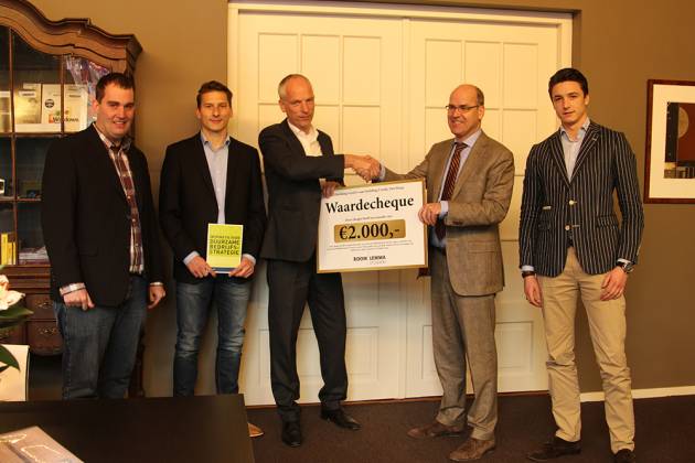 Stichting Livada ontvangt cheque t.w.v. 2000 euro